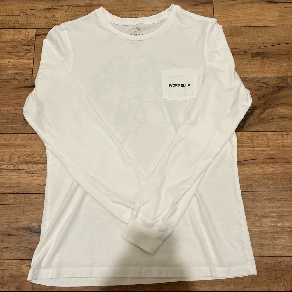 🌸NWOT Ivory Ella Long Sleeve Tee
